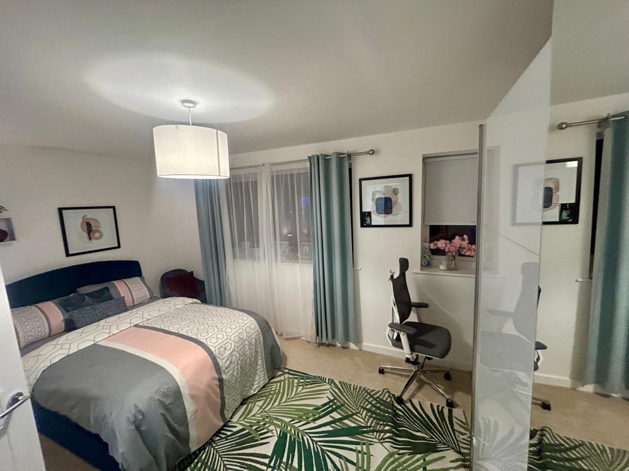 Comfortable Double Room & Single Room In Vibrant Hatfield Neighbourhood Exteriér fotografie